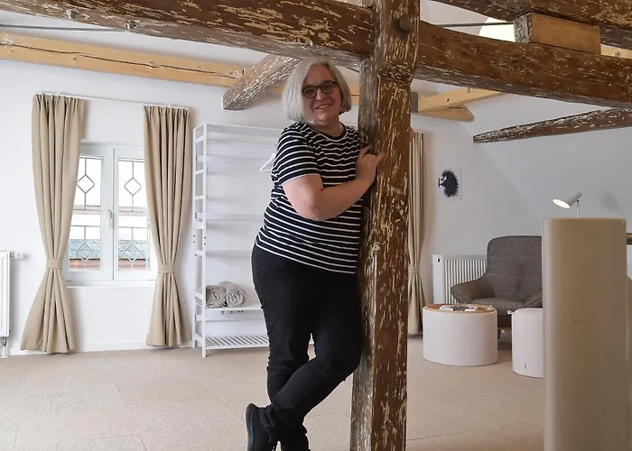 Ferienwohnungen Stadt Merzig Appartement Piatti Und Appartement Buecherliebe
