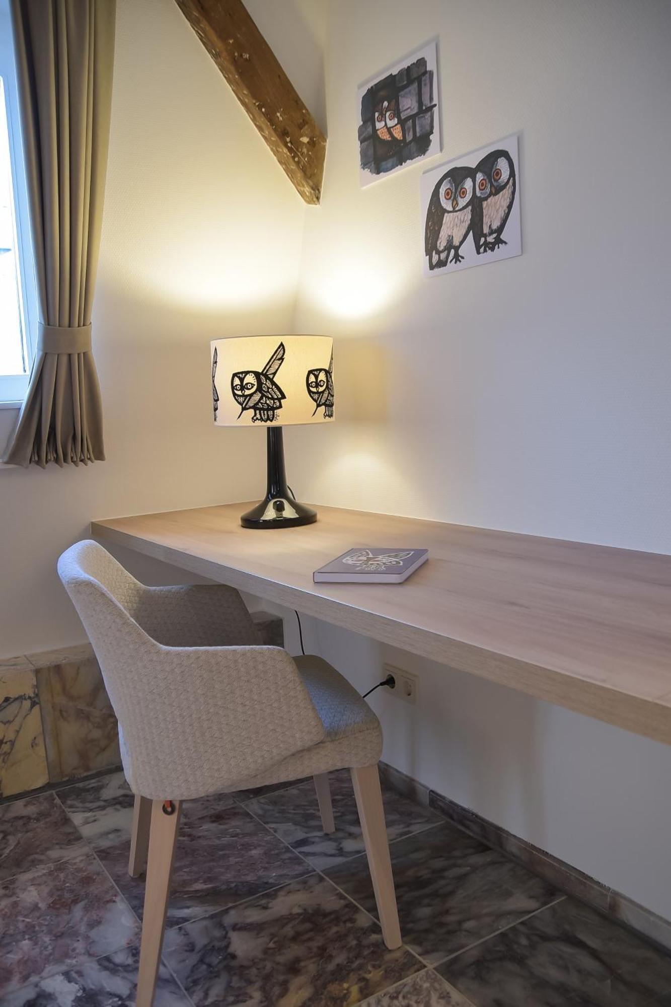 Stadt Piatti Und Buecherliebe Apartment