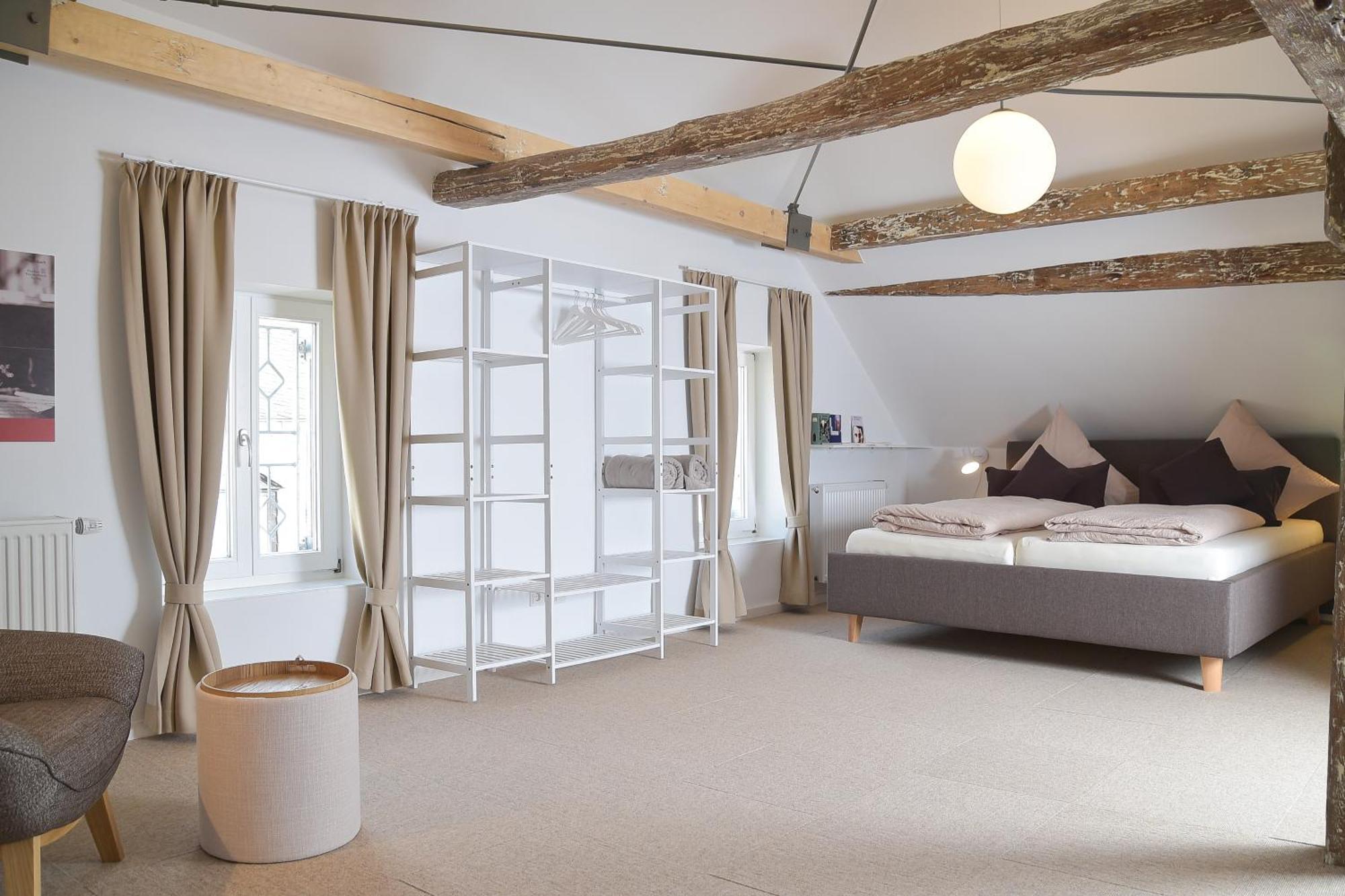 Stadt Piatti Und Buecherliebe Apartment Merzig