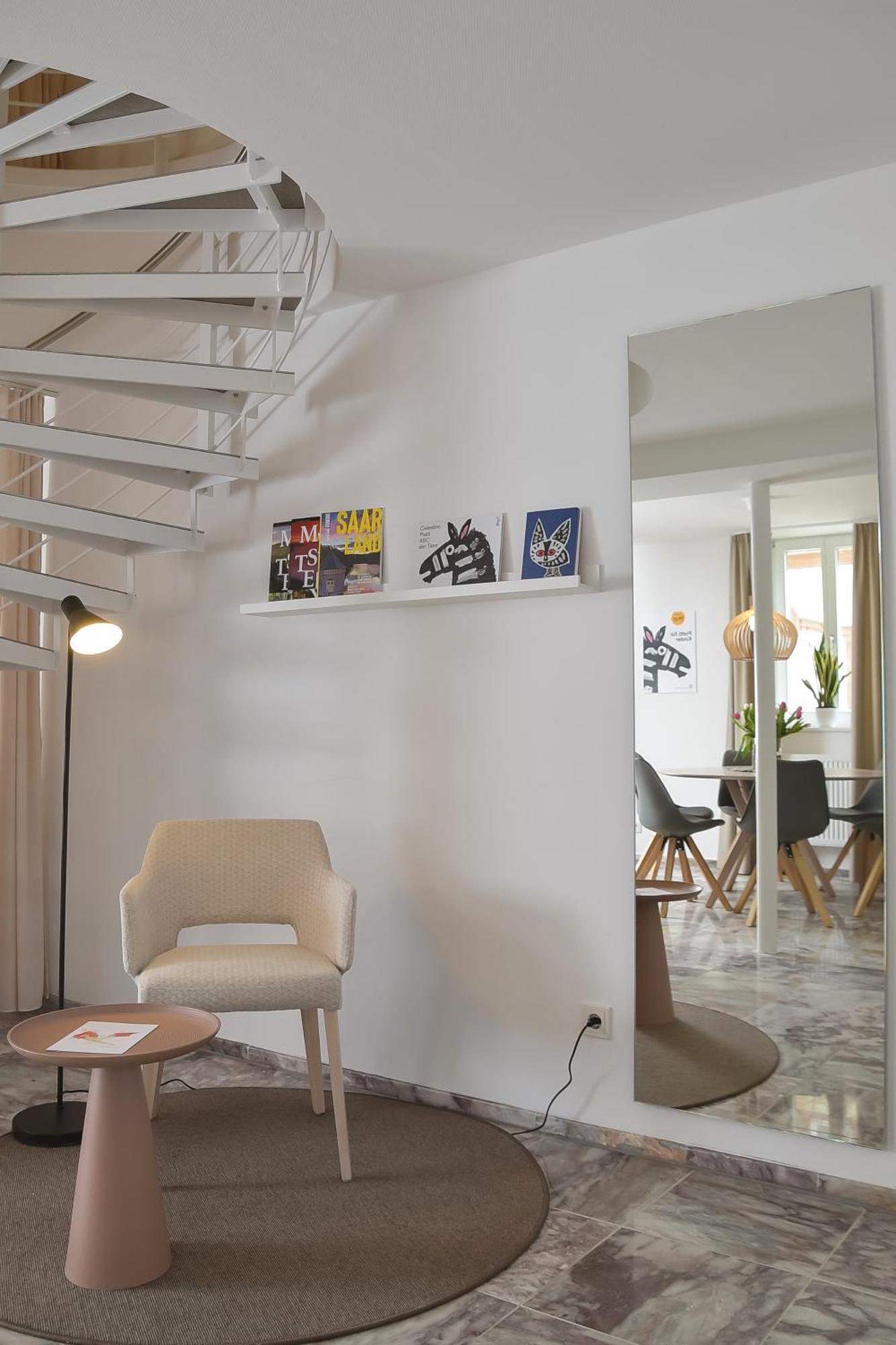 Stadt Piatti Und Buecherliebe Apartment Merzig